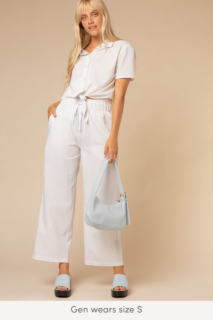 small travel white pants from wayre