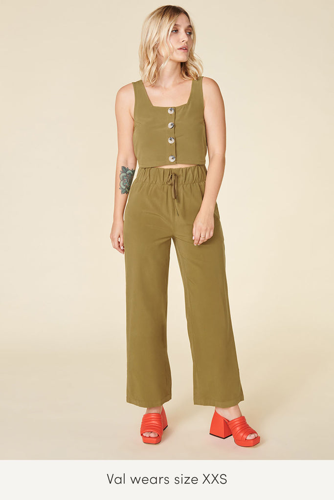 cruiser pants in plant color