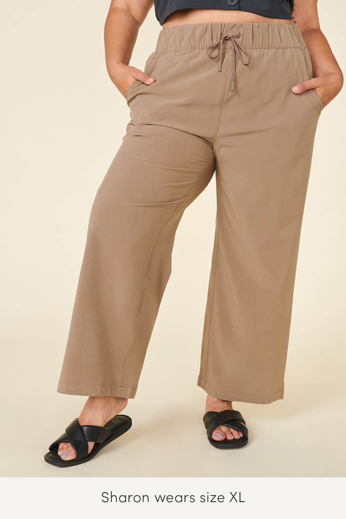 xl travel pants from wayre in shiitake color
