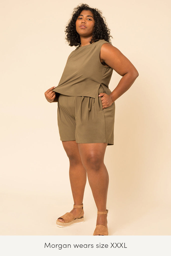 travel plus size shorts in fern green color