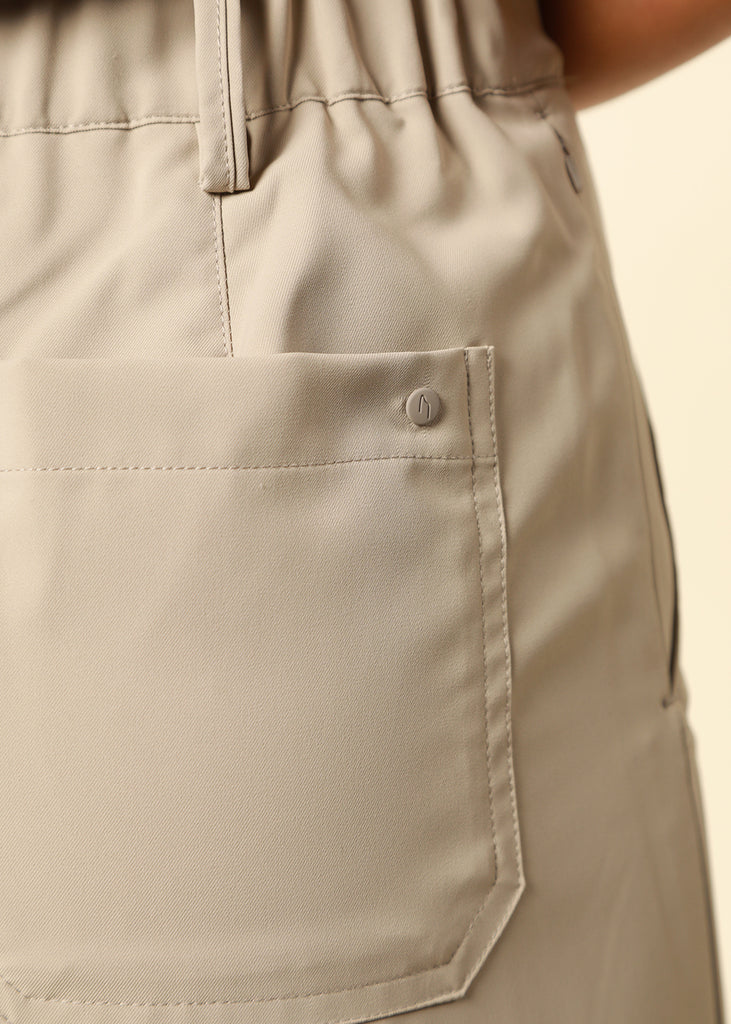 detailed view of the back pocket
