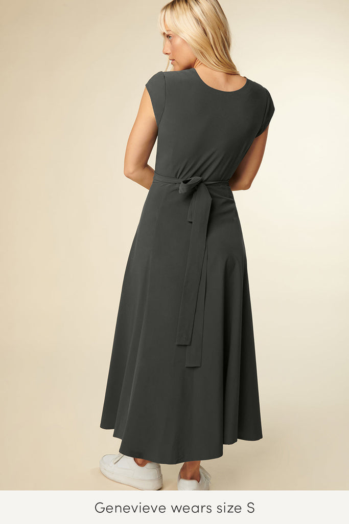 small light black dress for travel