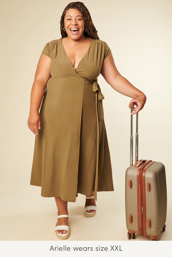xxl plus size travel maxi dress with pockets
