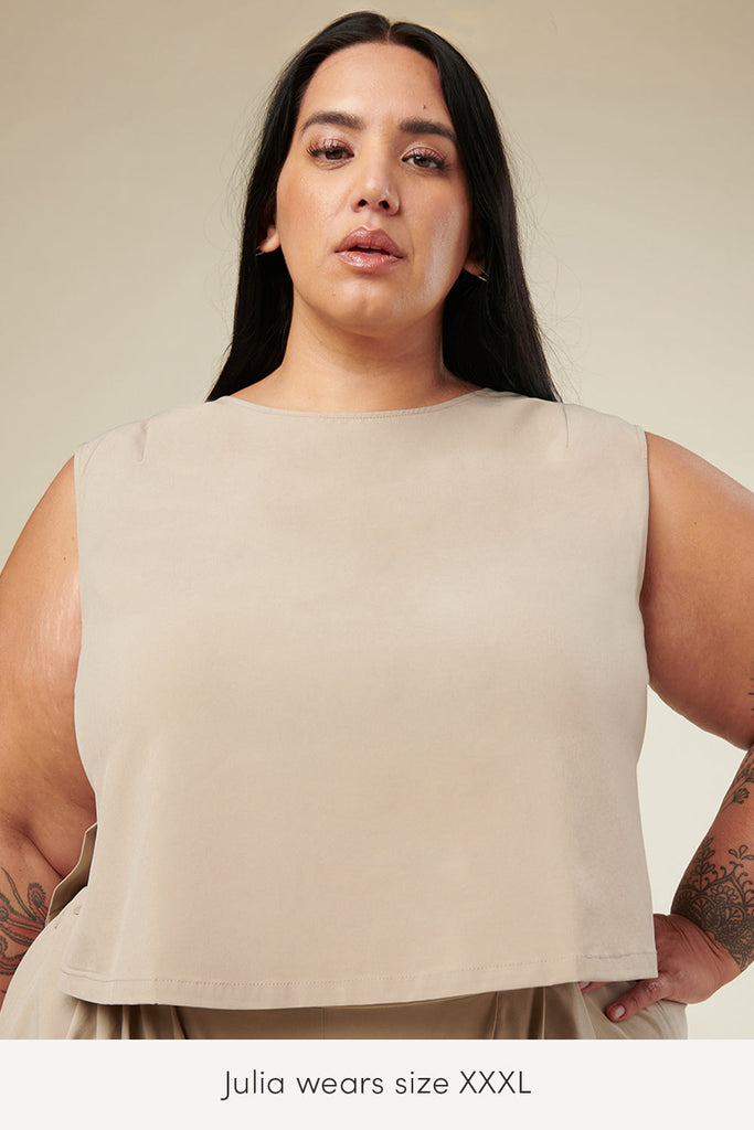 xxxl plus size comfortable and breathable tank for summer in aluminum color